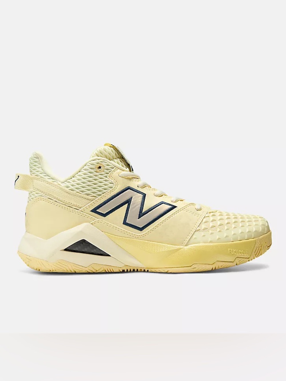 New Balance Coco CG2 in Yellow